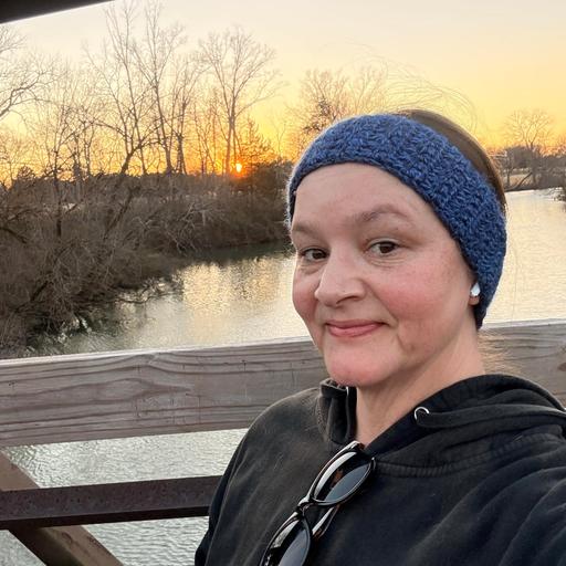 user profile icon inside a circle