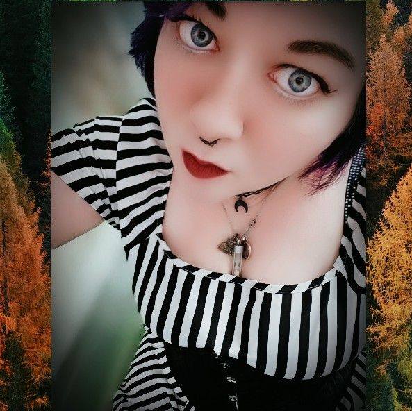 Picture of Sarah Wallace