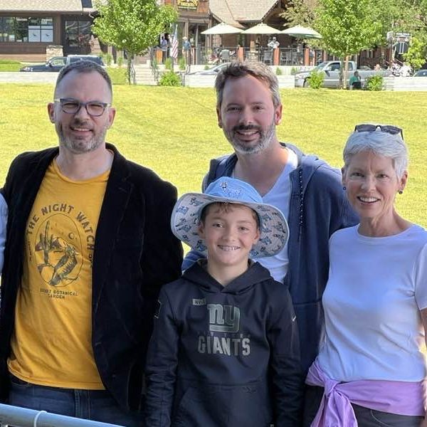 Picture of Kaki Crystal