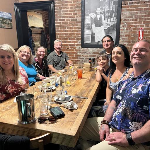 user profile icon inside a circle