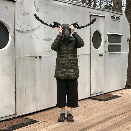 user profile icon inside a circle