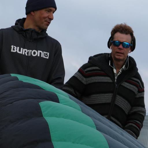 user profile icon inside a circle