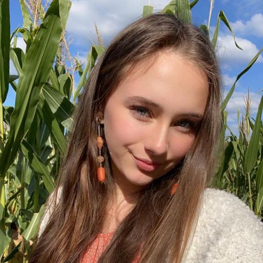 user profile icon inside a circle