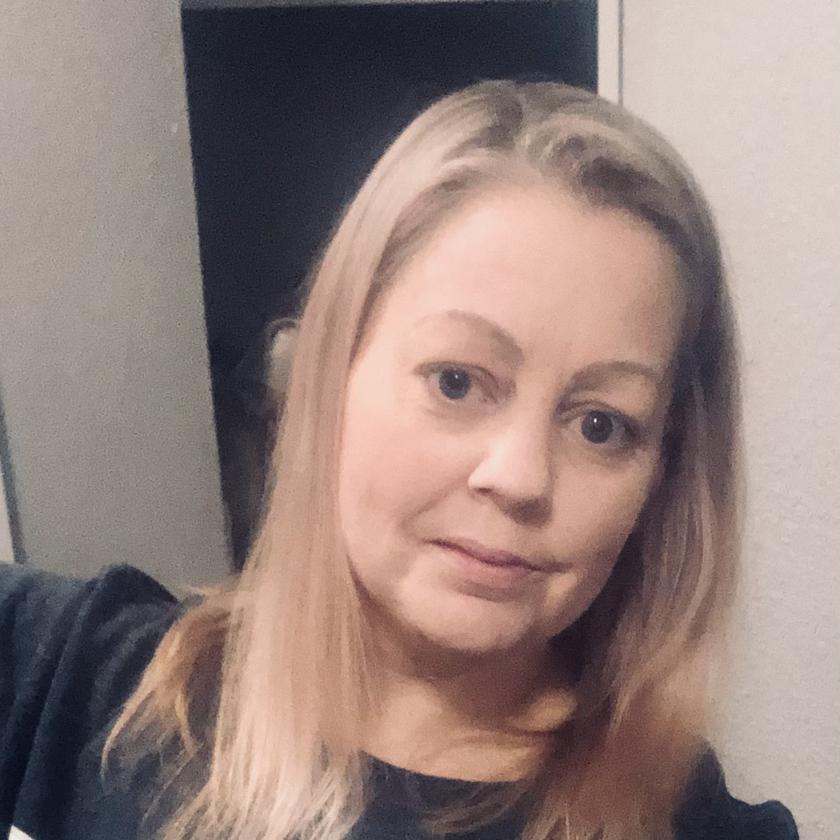 Picture of Carrie Helton