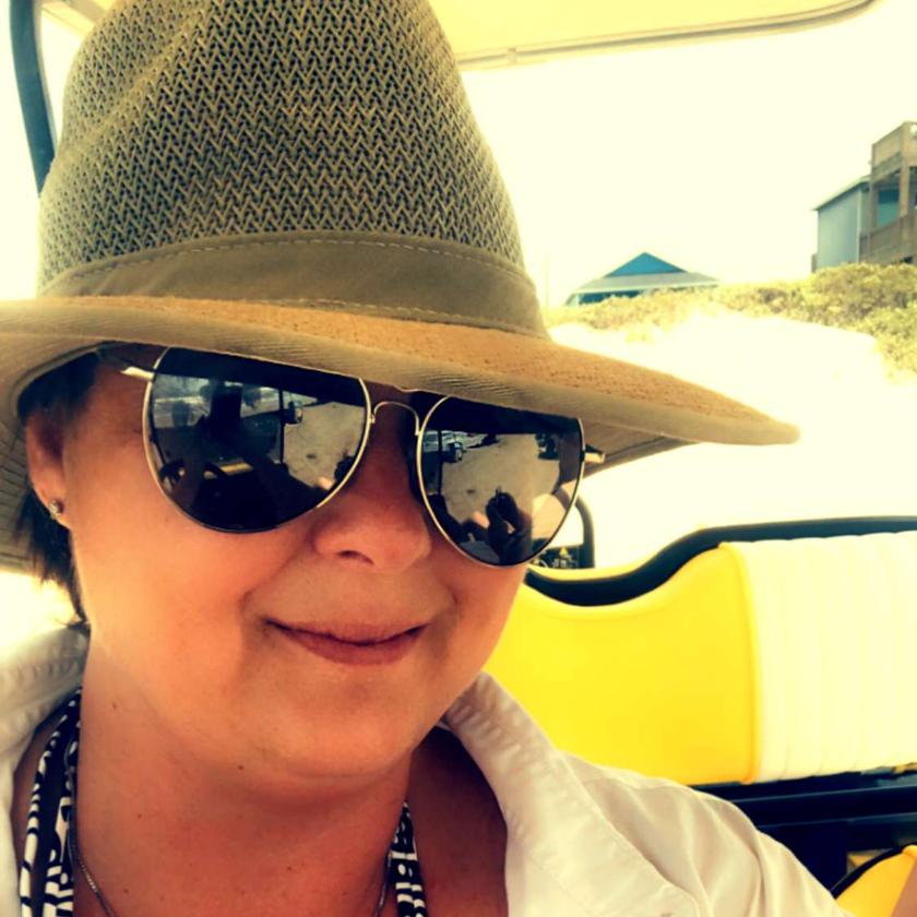 Picture of Rebecca Carlson