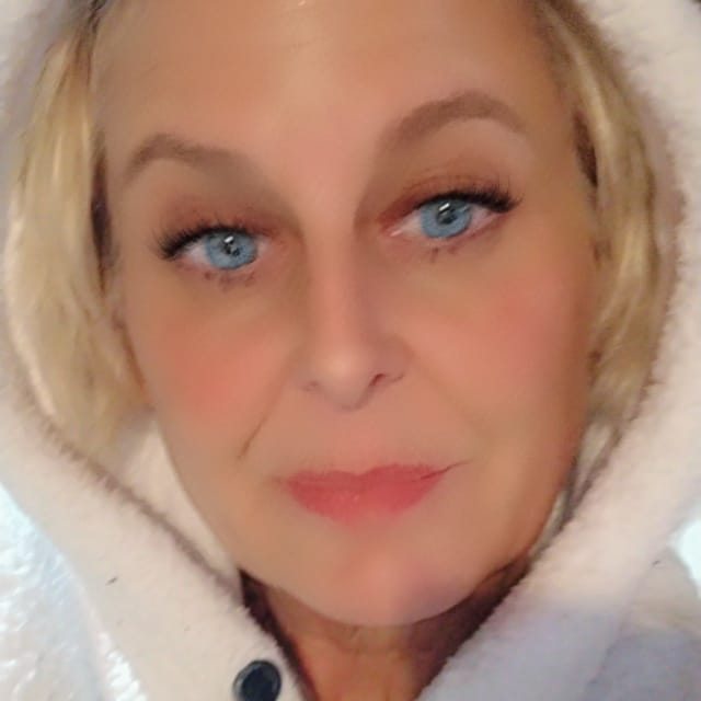 Picture of Nichole Mosher
