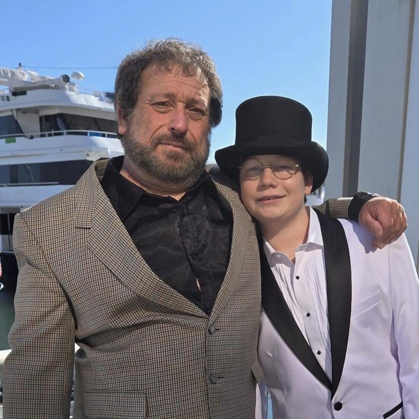 Picture of Ash Blumberg