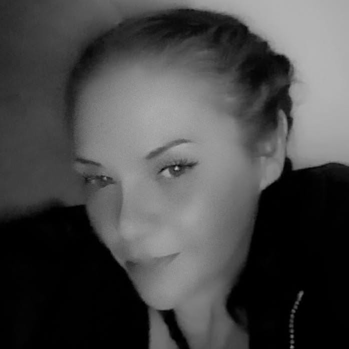 Picture of Tracy Rosales