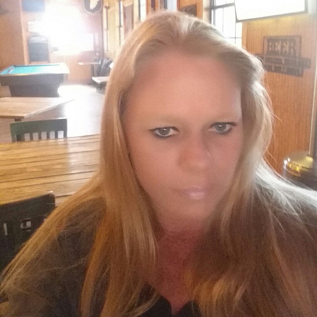 Picture of Sandy Hanson