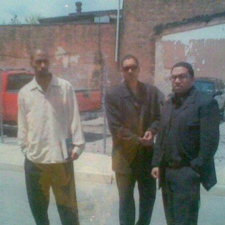 user profile icon inside a circle