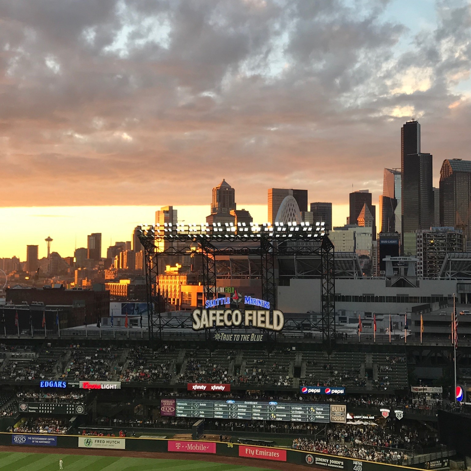 Picture of JessEddie Moncivaiz