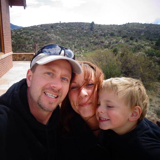 user profile icon inside a circle