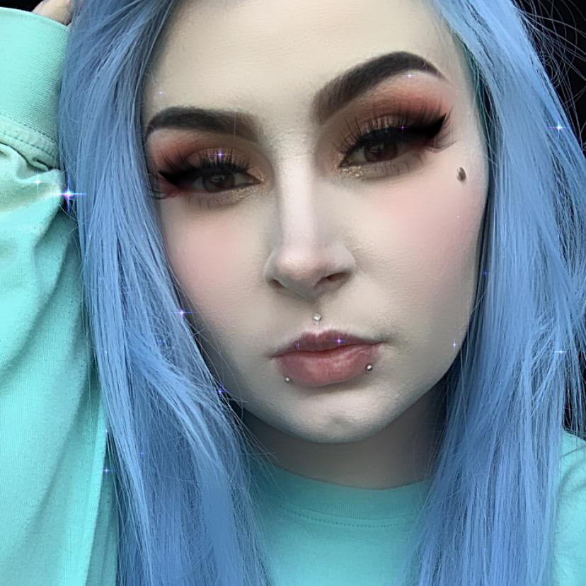 Picture of Sarra Hutter
