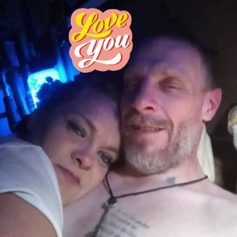 user profile icon inside a circle