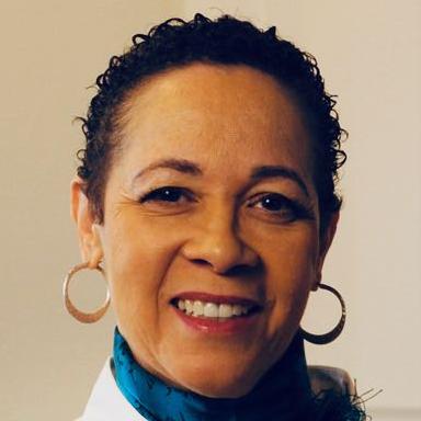 Picture of Lisa Givens