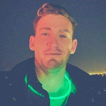 user profile icon inside a circle