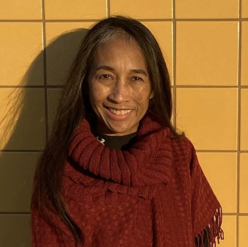 user profile icon inside a circle