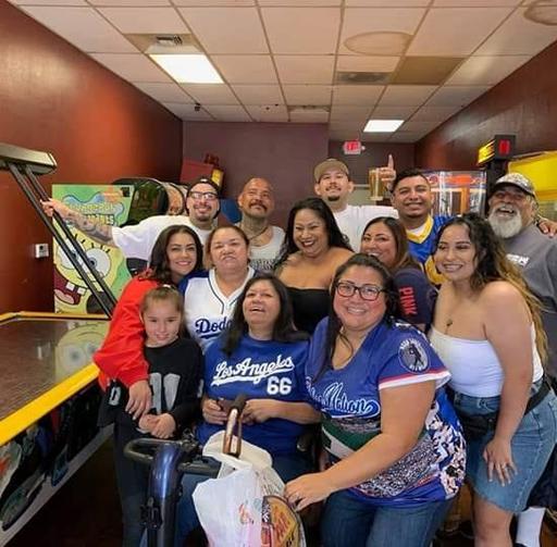 user profile icon inside a circle