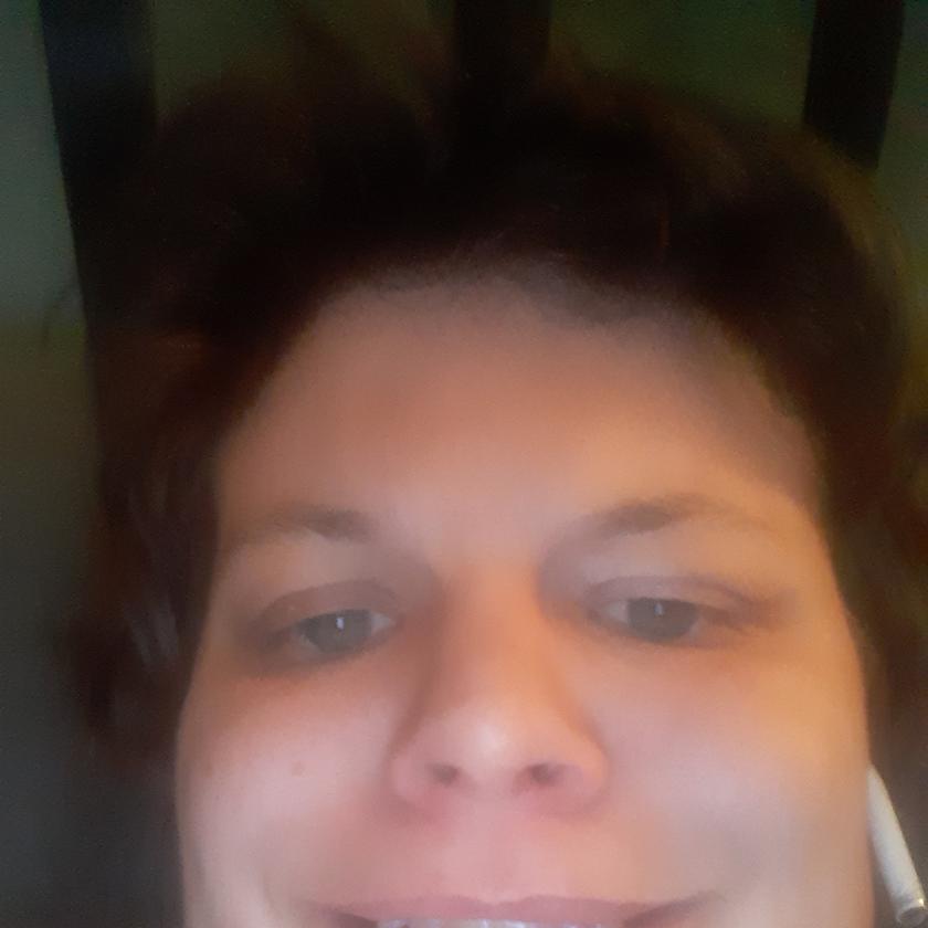 Picture of Amber Lyons