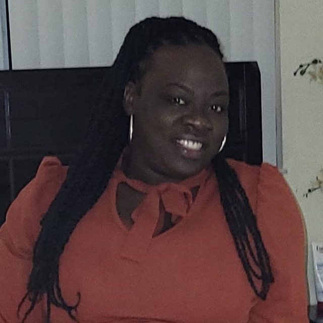 Picture of Lynai Cyra
