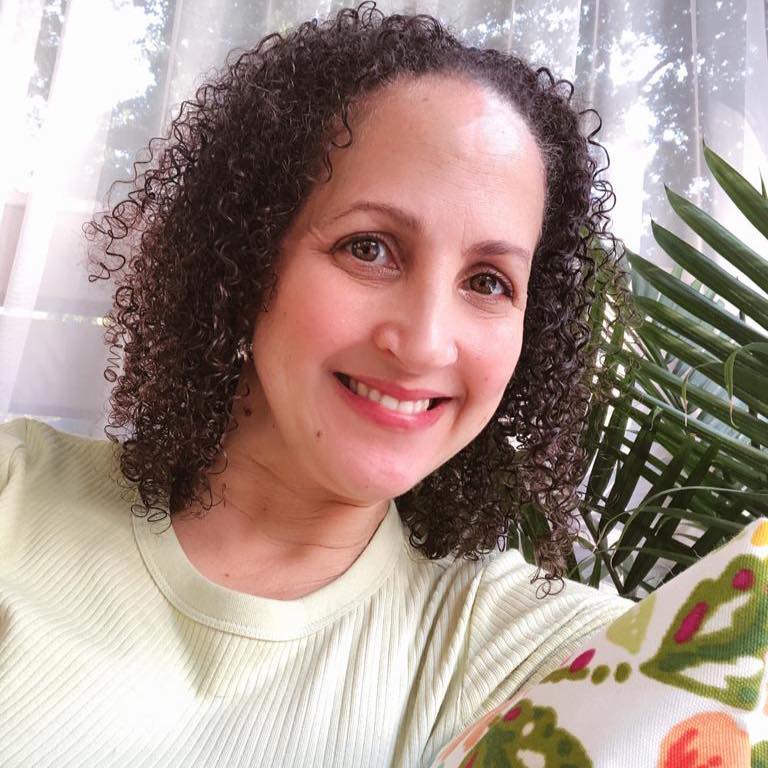 Picture of Lynda Lyons-Velha