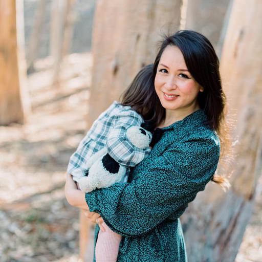 user profile icon inside a circle