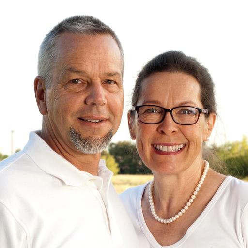 user profile icon inside a circle