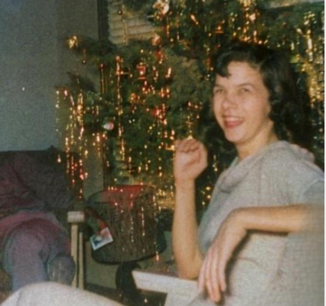 X-Mas at Aunt MayMay s house