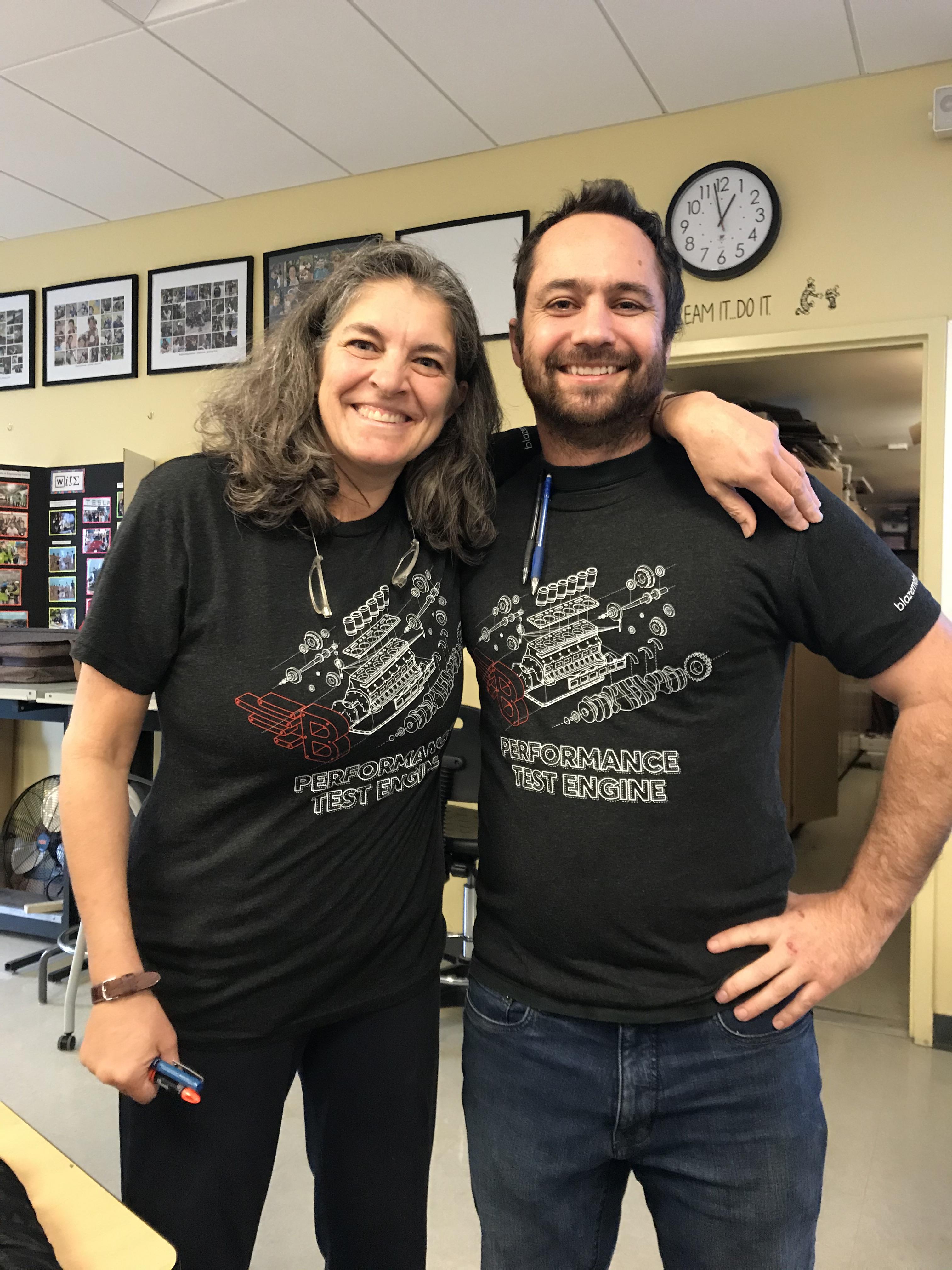 Jo-Ann and Martin teaching EN…