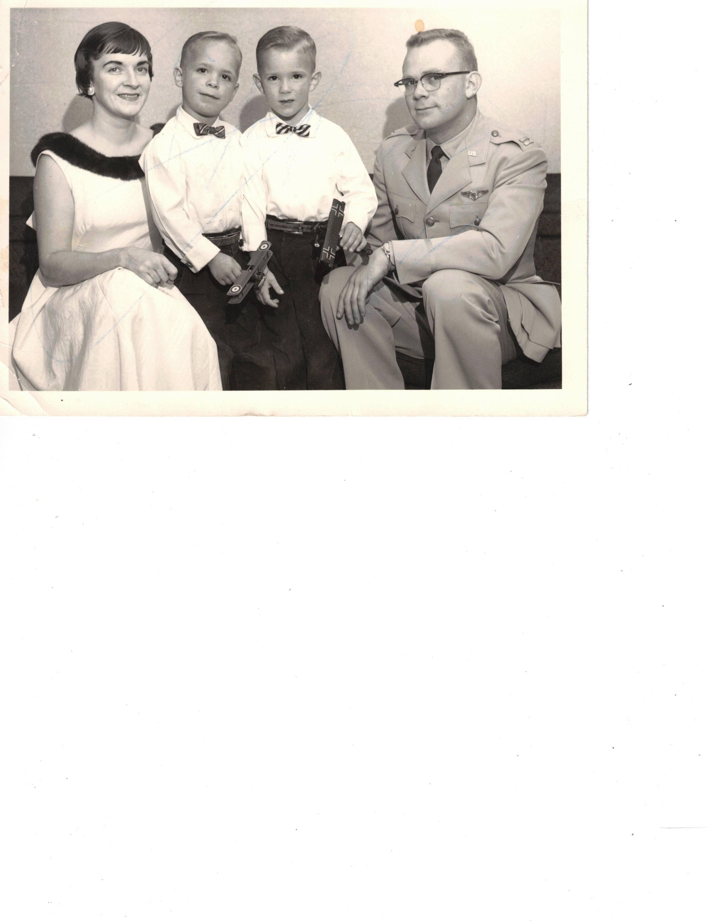 Elaine, Uncle Darrell, Scott,…