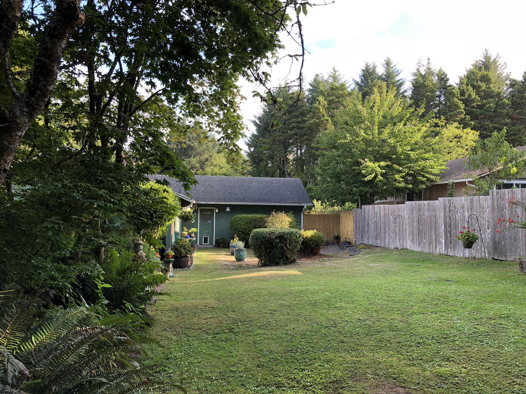 Fence to Front Center