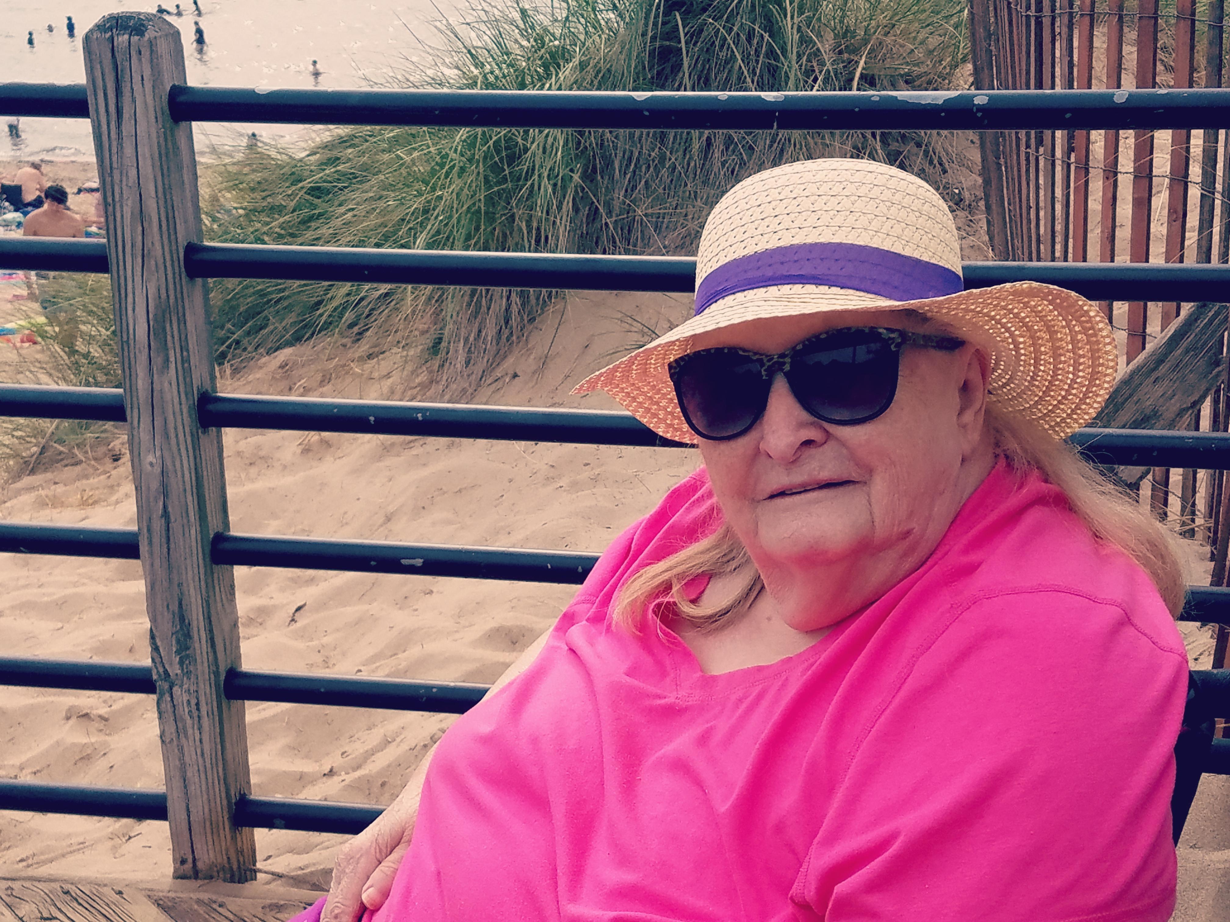 The day grandma got to warm h…