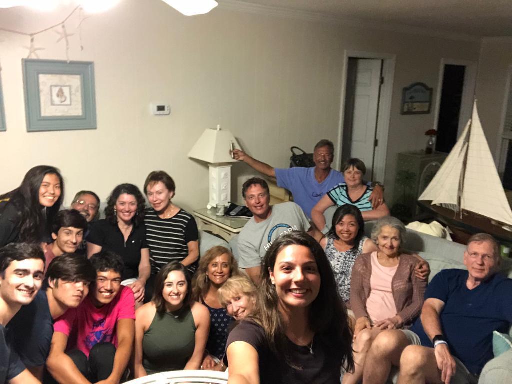 Fernandez family selfie!