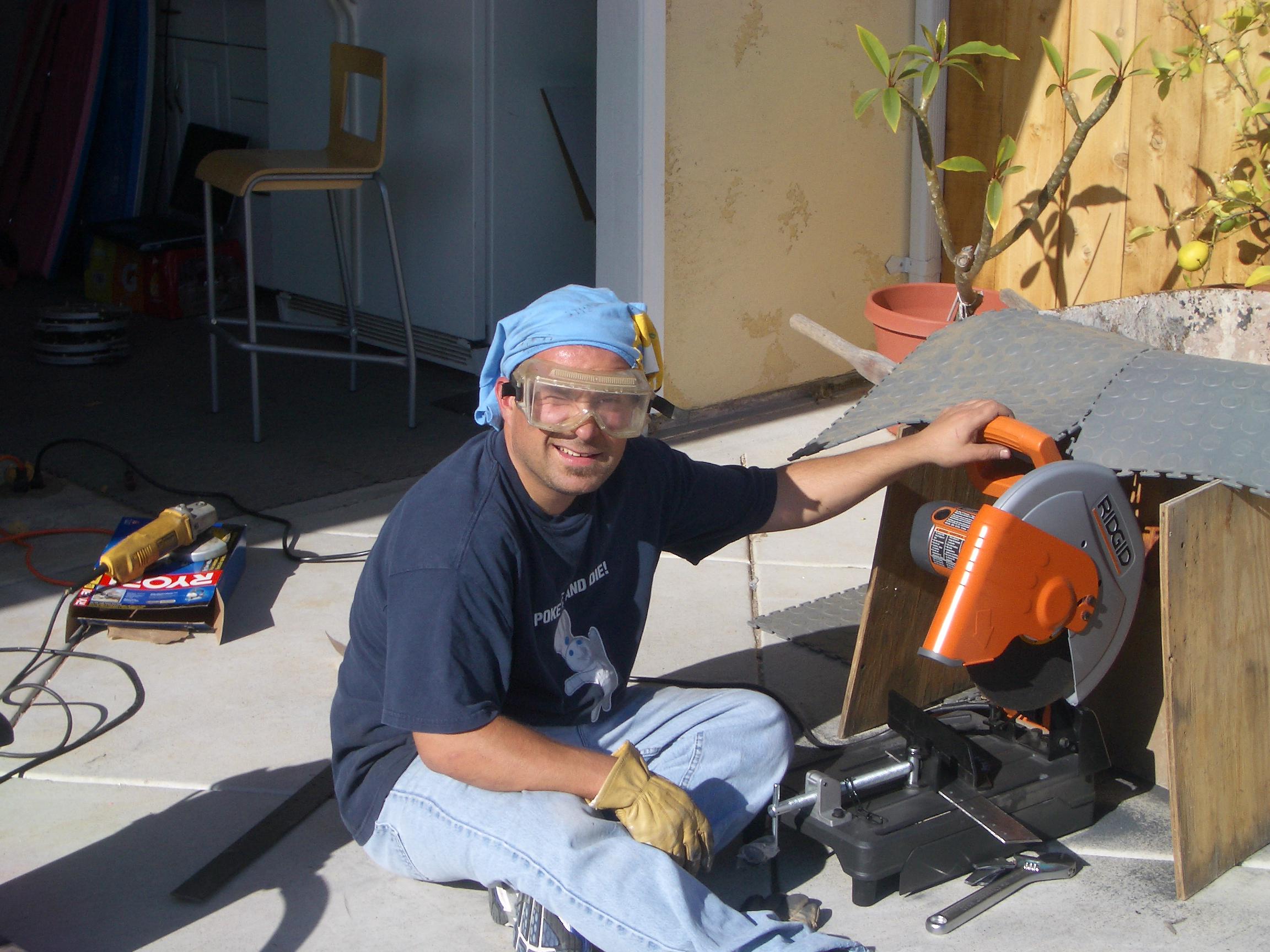 Cutting parts for the 'bot in…