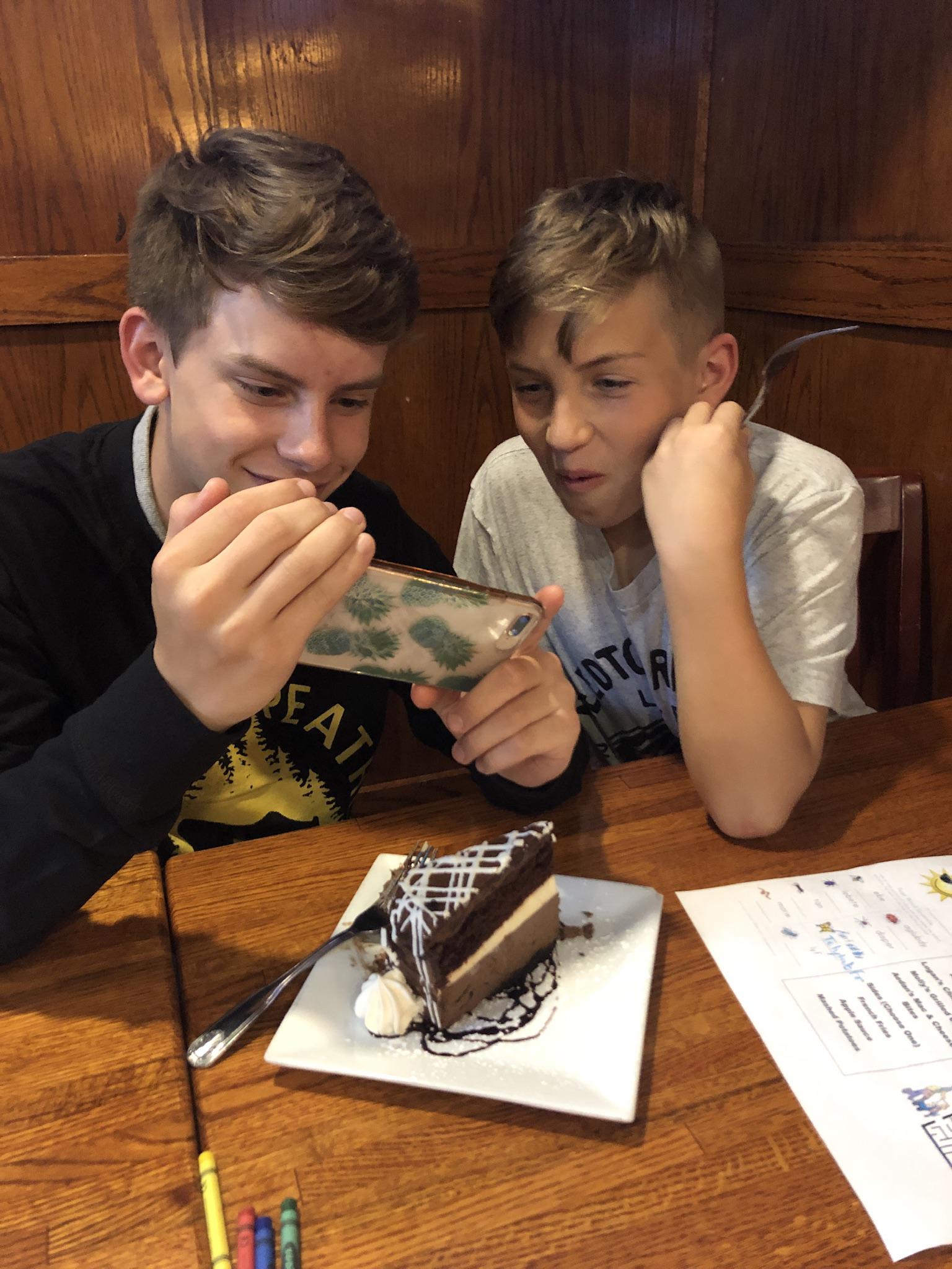 Brady and Parker rewatching t…
