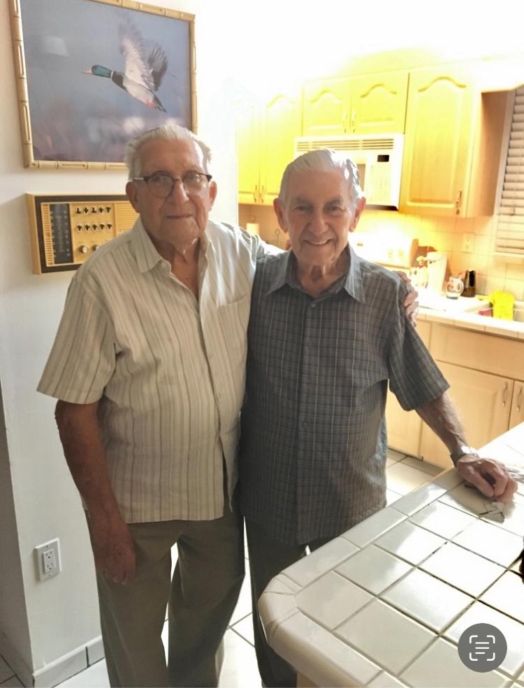 Tío y Papi