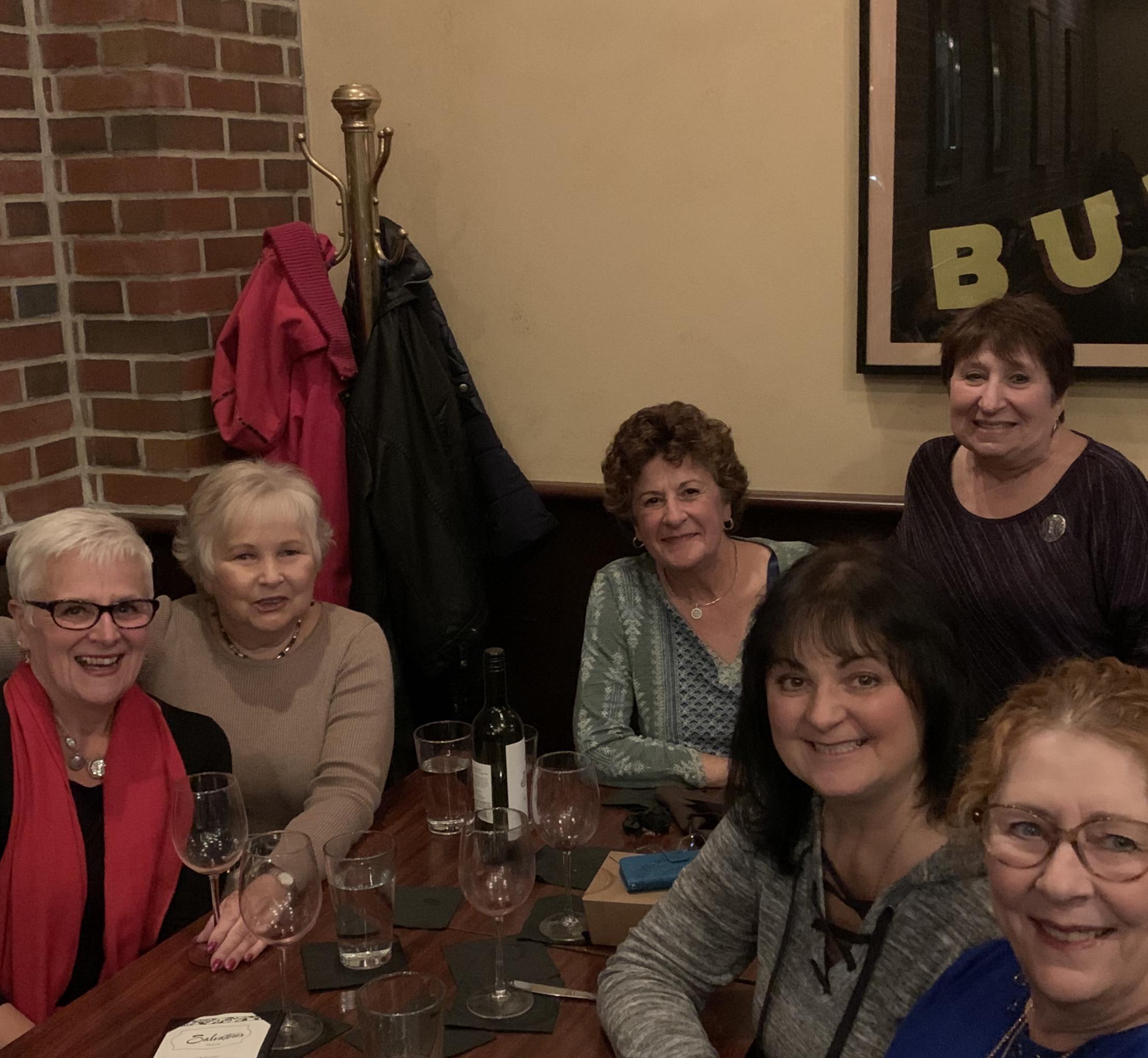 Dinner before seeing The Temp…