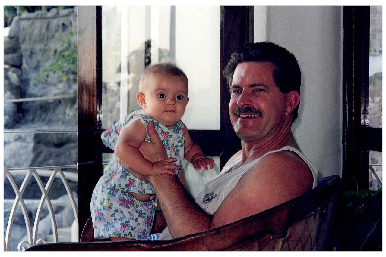 Conchas Chinas, Puerto Vallar…