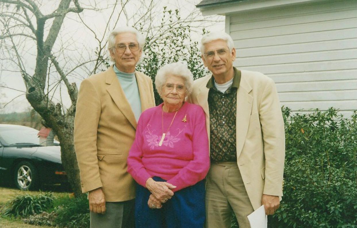 Peter O’Conner, Myrtice Hamil…