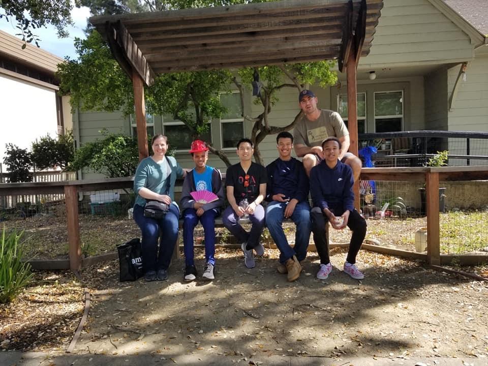 Picnic Day with Beth and the …