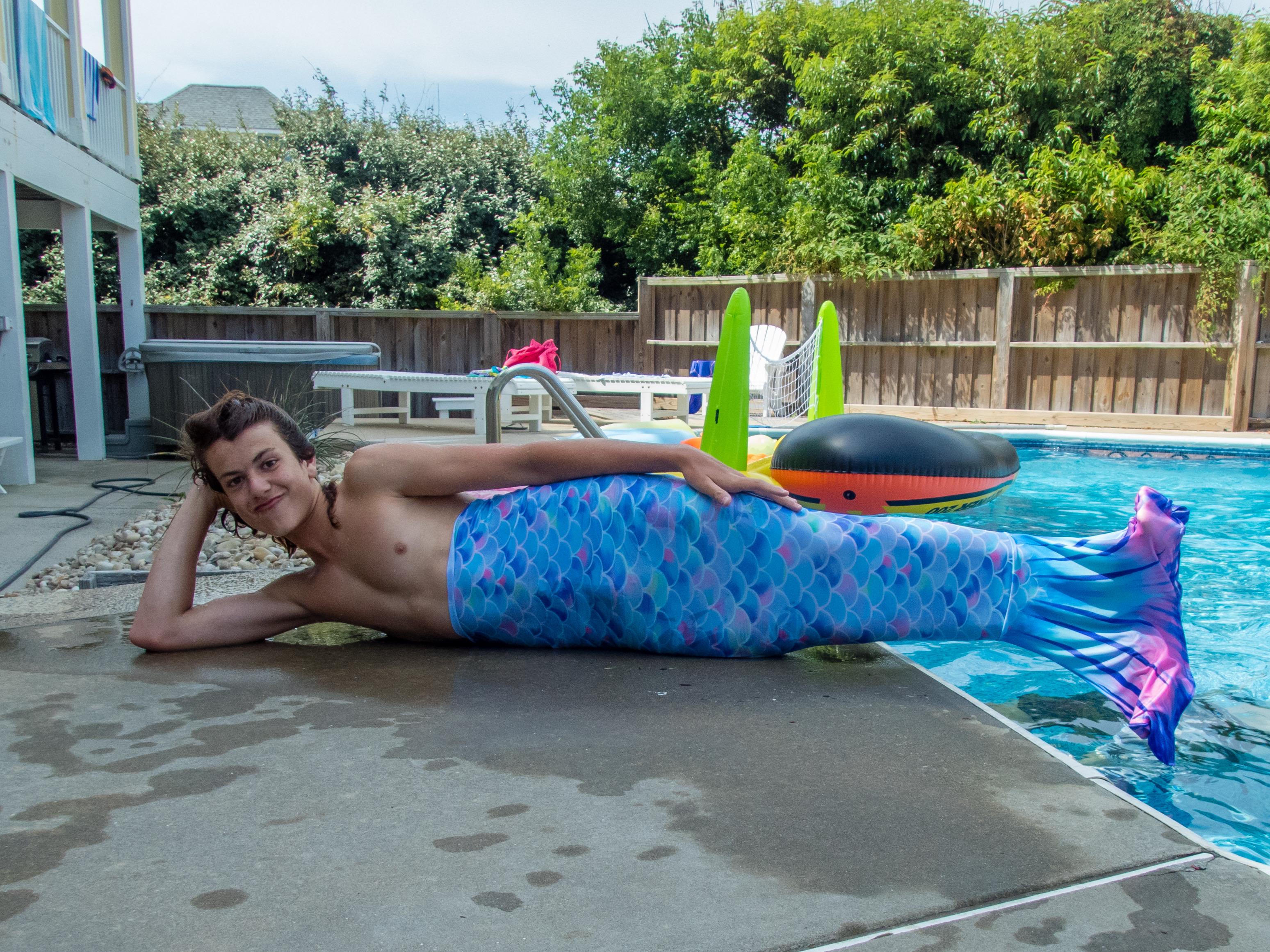 Mermaid on the pool deck!! Na…
