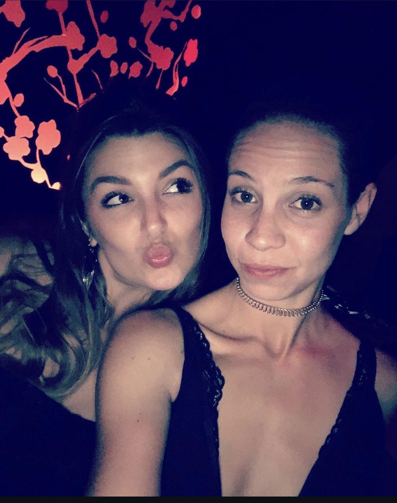 Regan & Sara take Vegas