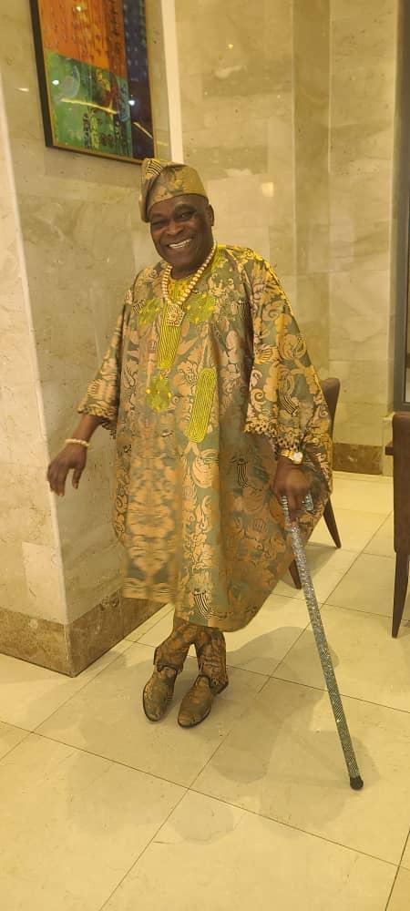 The Ever so stylish Oba Adere…