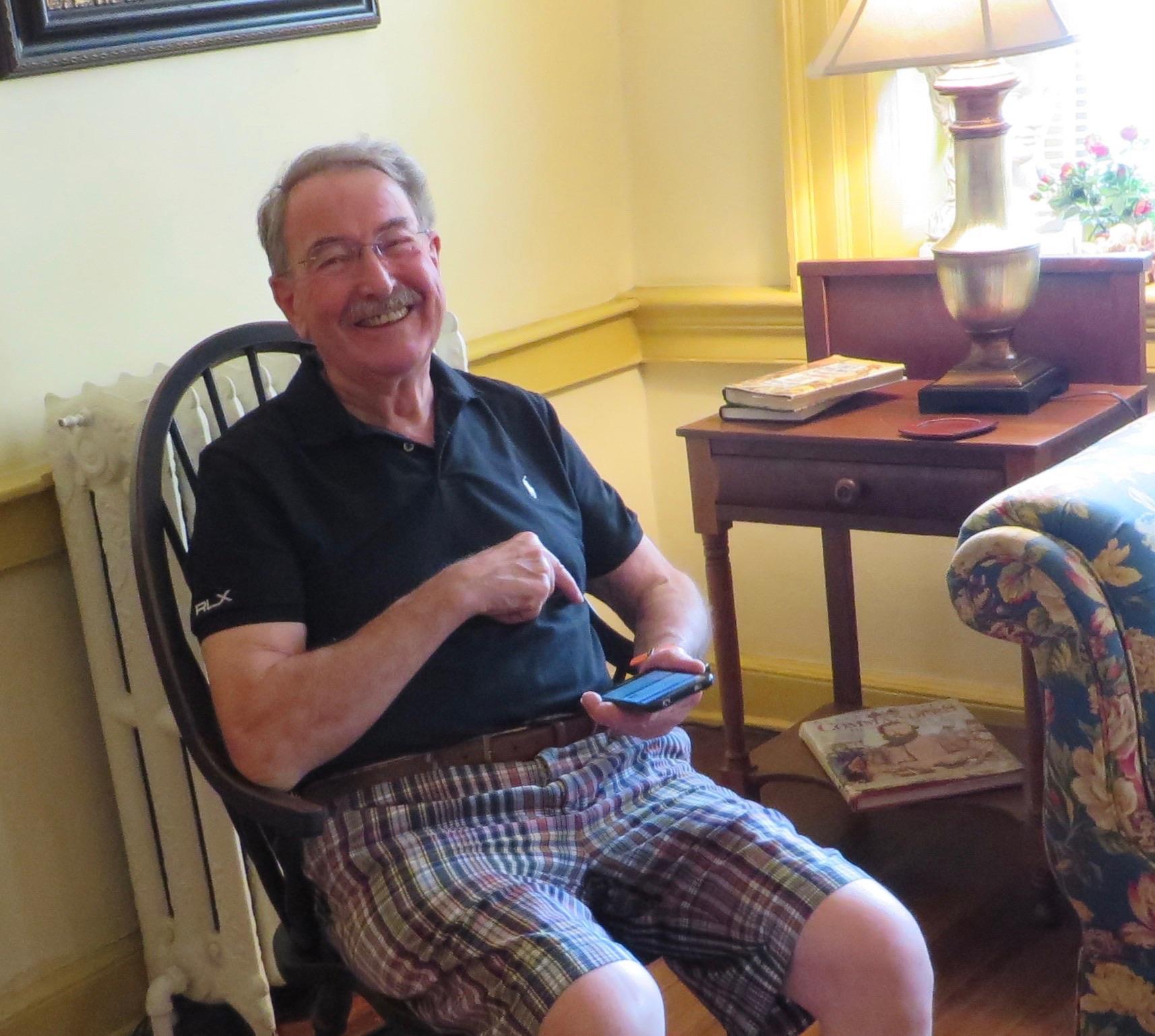 I love this picture of Bill b…
