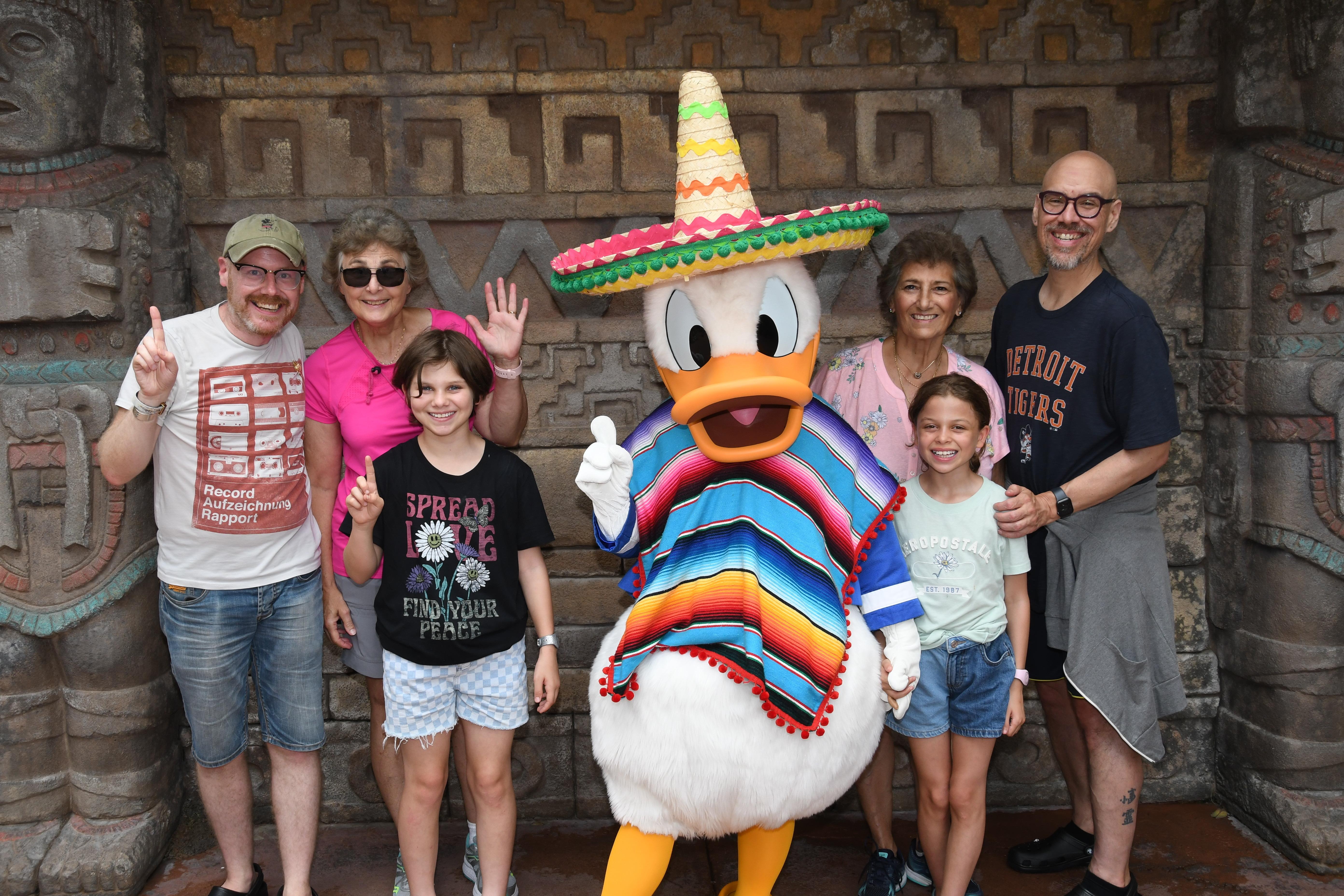Anne met Donald Duck last yea…