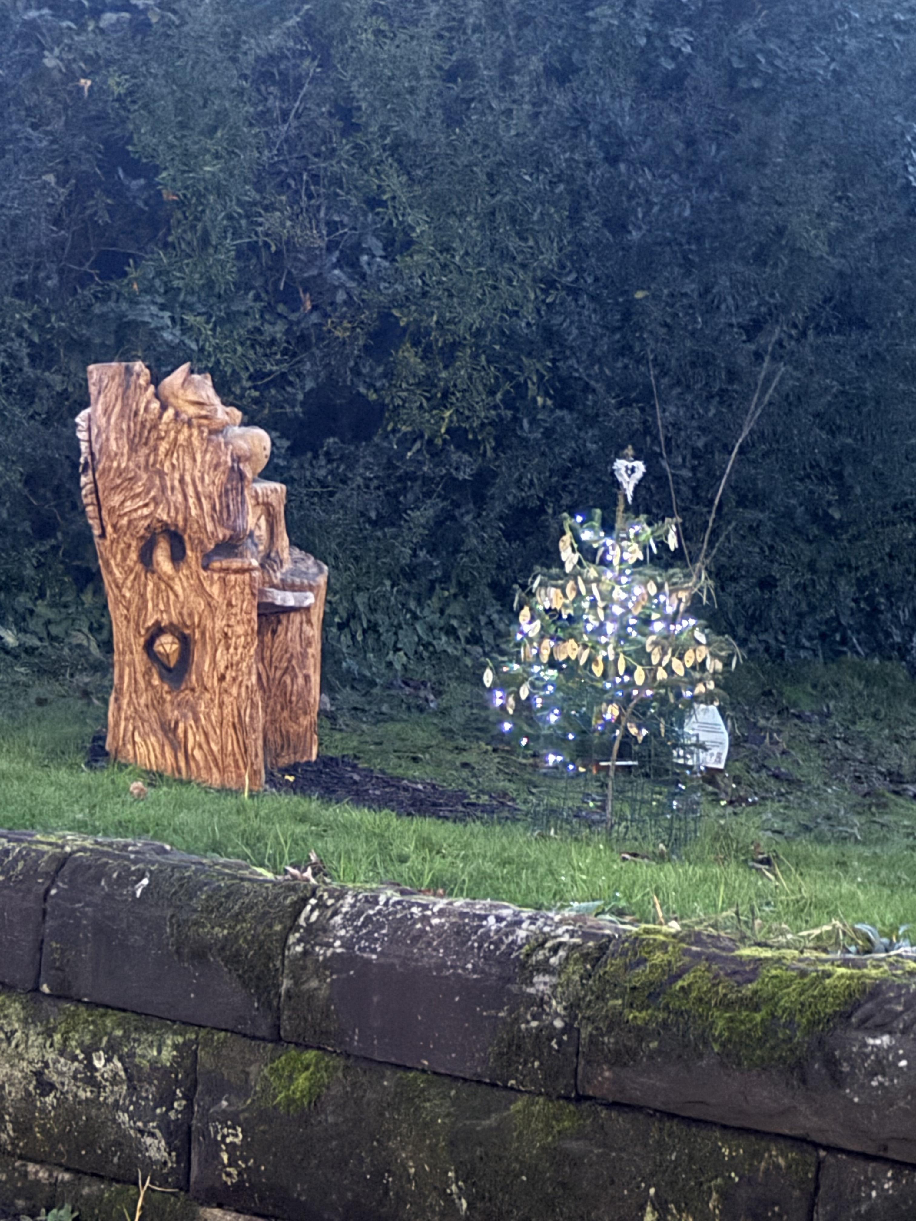 george’s memorial Christmas t…