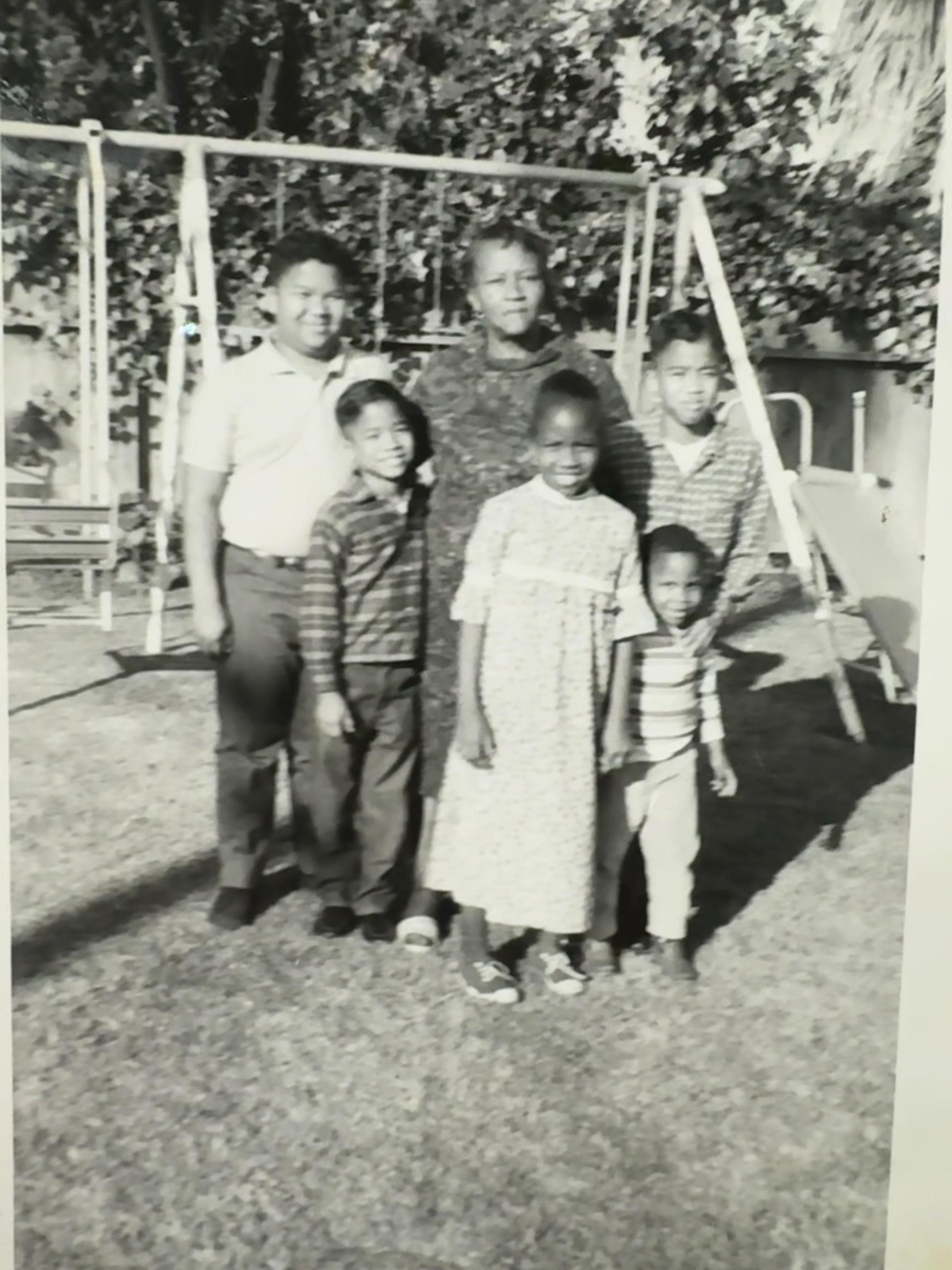 Cousin time with Grandma