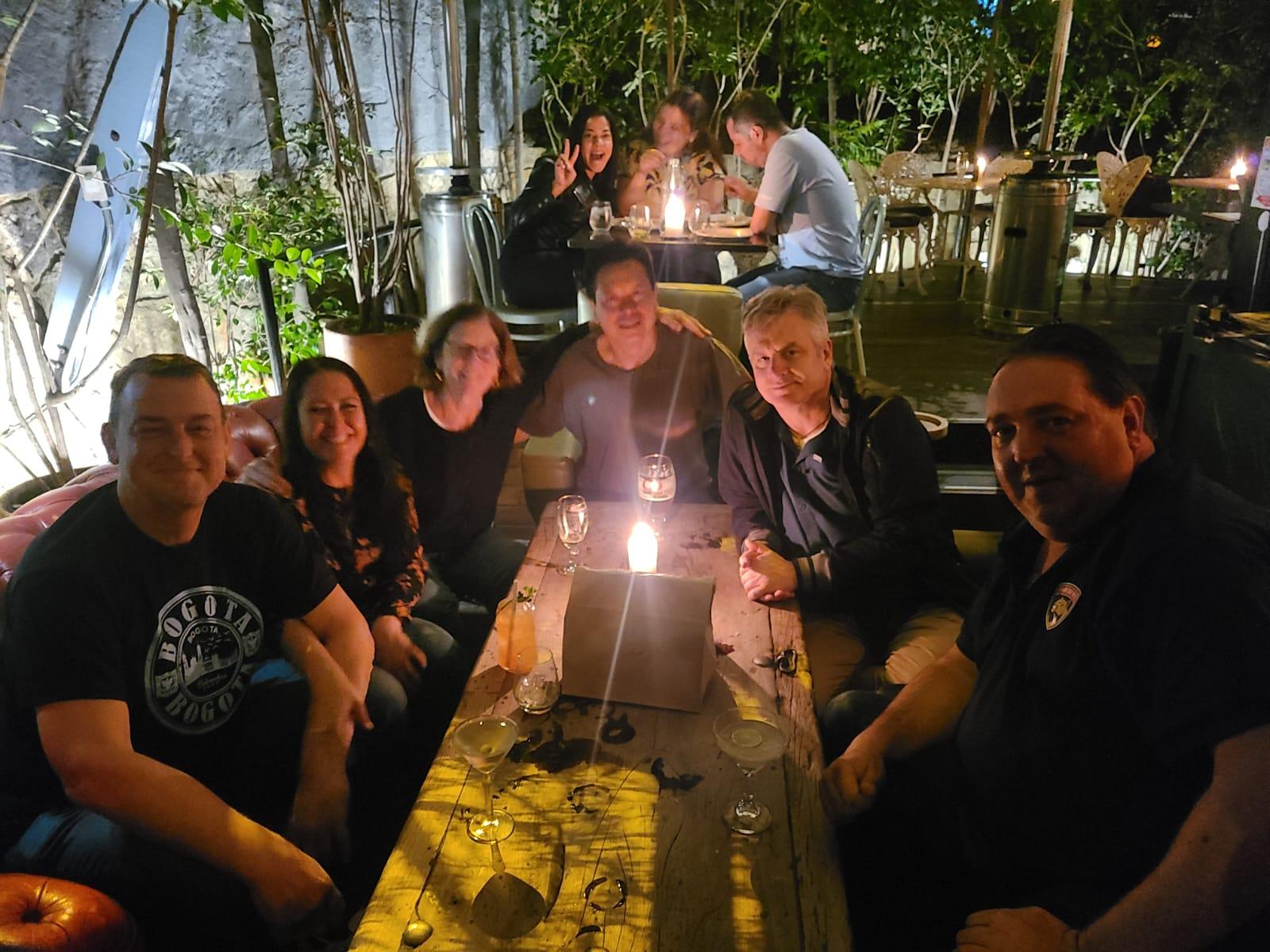 Dinner, drinks, discussing li…