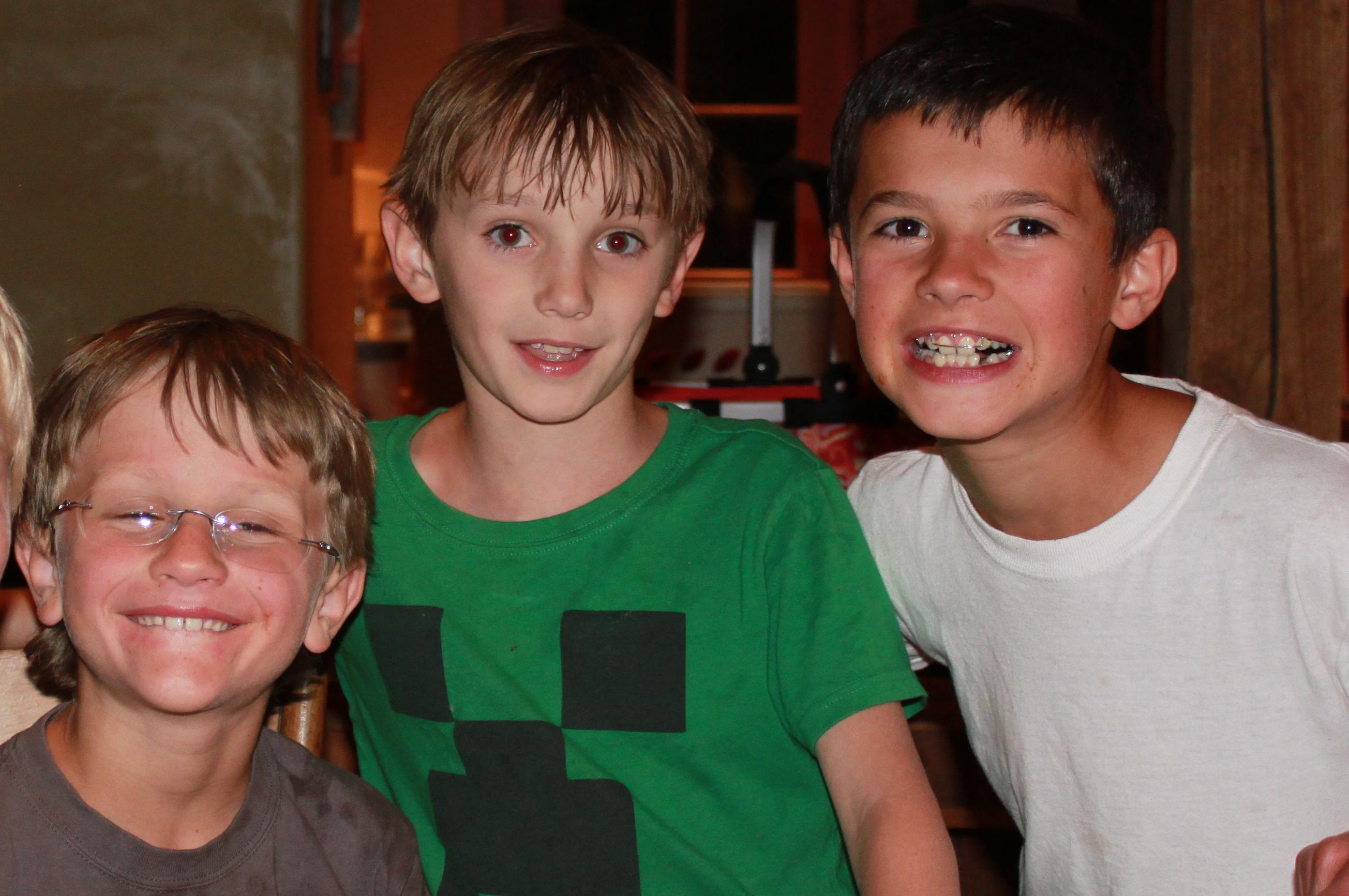 Owen's besties were so much f…