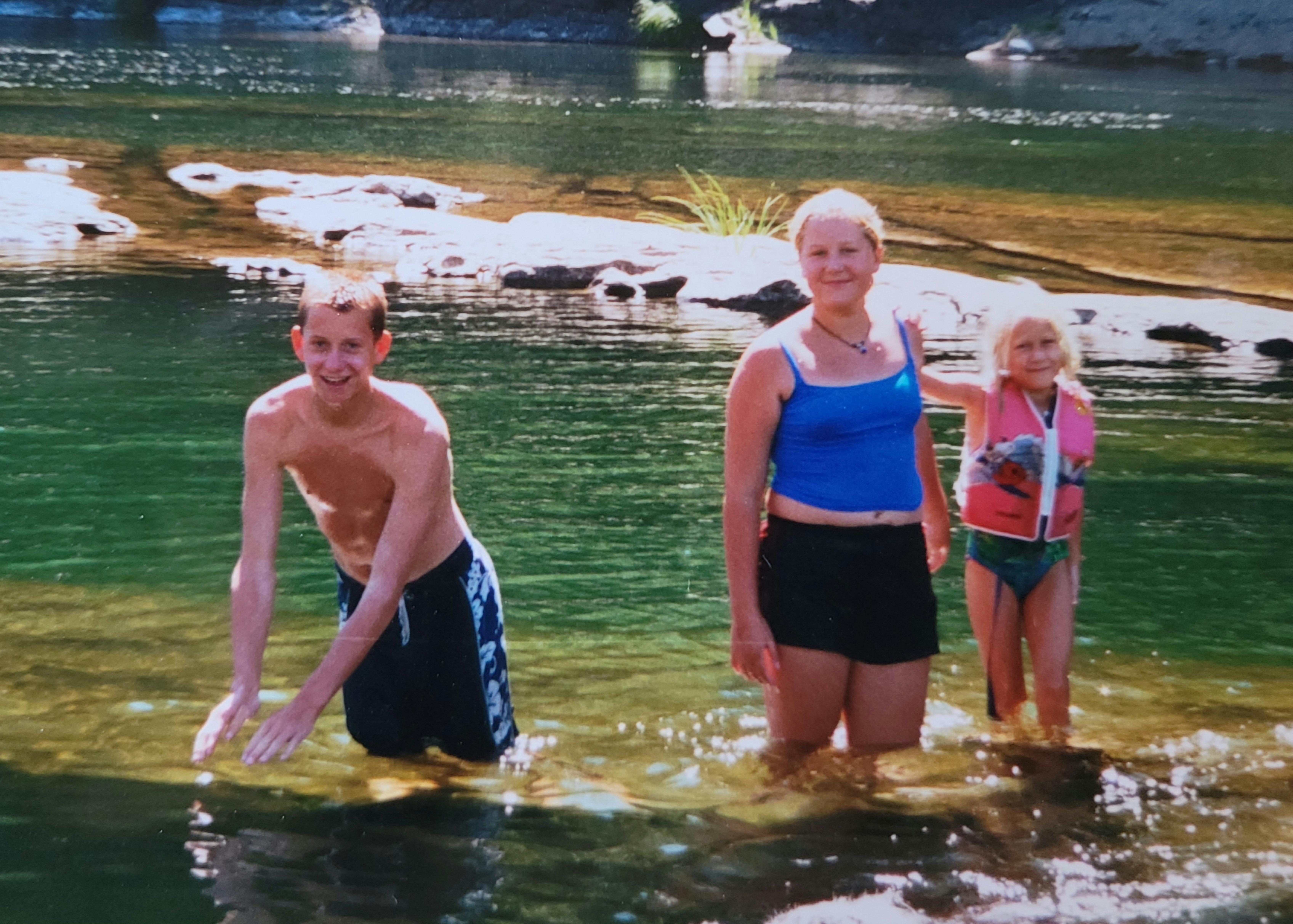 Diving into the Umpqua River